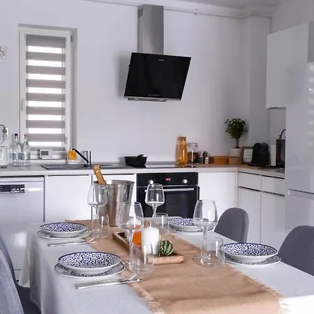 Lovely With Parking And Balcony *